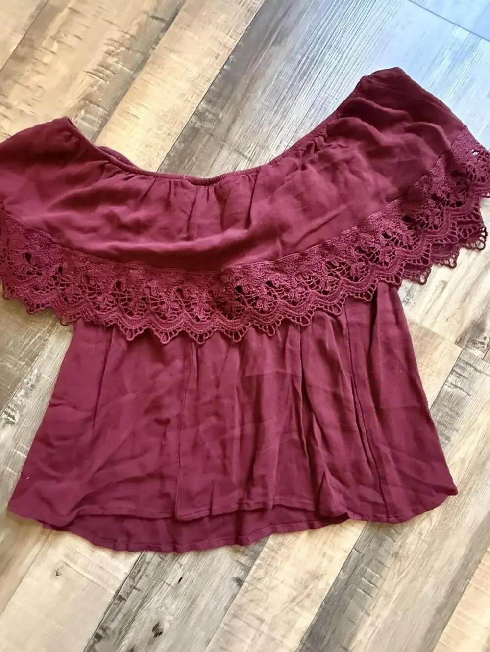 Wet Seal Off The Shoulder Crochet Top Burgundy Vintage Sz M
